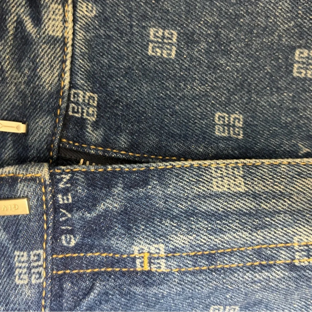Givenchy Blue Denim Logo Monogram jeans mini skirt. - Picture 2 of 5
